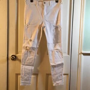 🍁Hollister 11R 30W/30L white distressed jeans NWOT